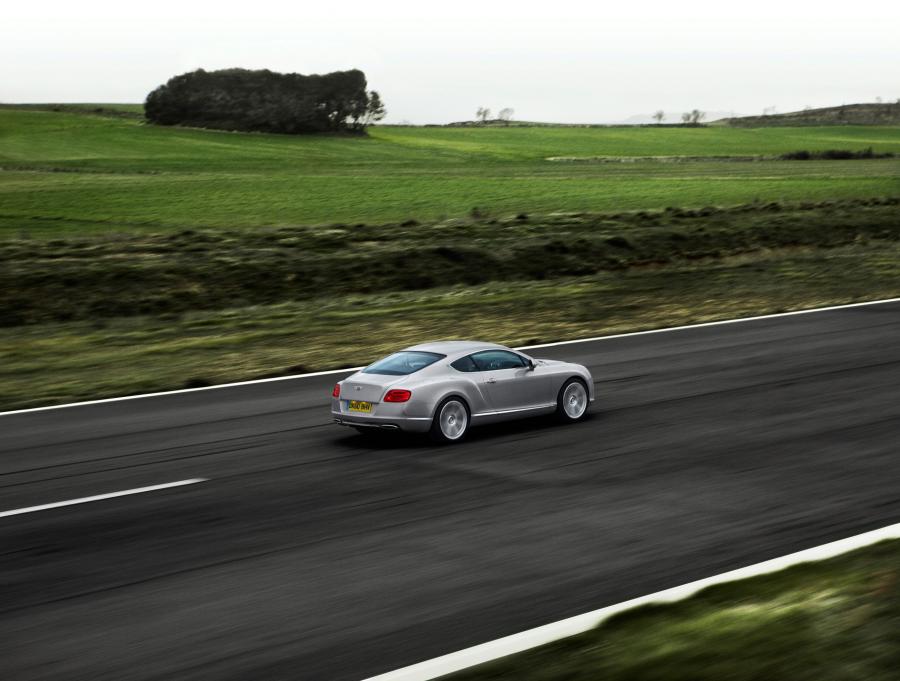 Bentley Continental GT 2011 года  (фото 35 из 151)
